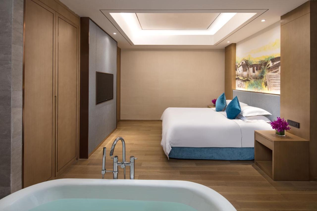 Ramada Encore Hangzhou Aoti Bagian luar foto